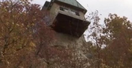 MIROSLAV JE NAPRAVIO KUĆU NA 12 METARA VISOKOJ STIJENI: Već 40 godina joj se svi dive, A OVAJ DETALJ NIKO NIJE PRIMIJETIO!