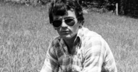 NEMA ŠANSE DA PREPOZNATE SRPSKOG POLITIČARA SA STARE SLIKE, OVAKO JE IZGLEDAO U MLADOSTI: Svi u nevjerici, nekad zgodan, a danas DEBEO!