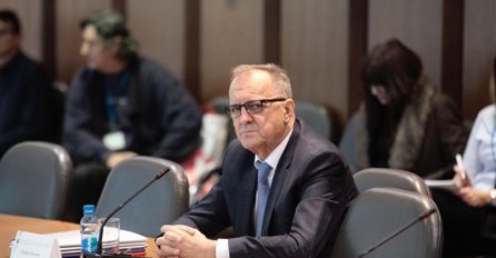 SDA traži da se imenovanje Mlađena Božovića skine s dnevnog reda sjednice