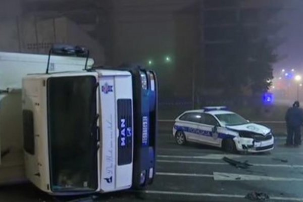 702137-sudar-kod-vlade-ls