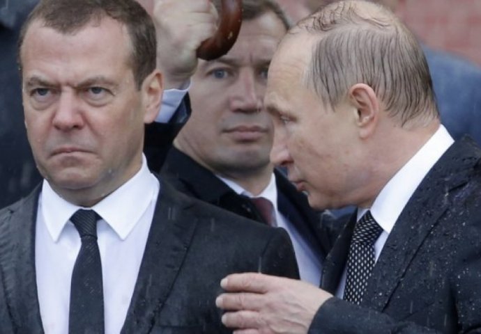 Putin u potpunoj tajnosti pripremao smjenu vlade: Ministri se prenerazili kad im je rečeno da će podnijeti ostavke
