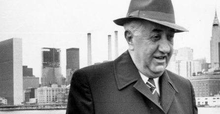 SJEĆANJE NA ISTINSKU MORALNU I POLITIČKU GROMADU: Mostar ne zaboravlja Džemala Bijedića