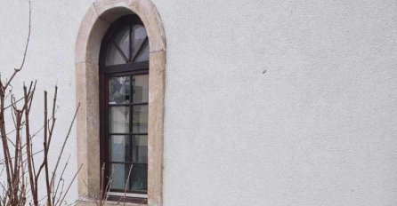 Nakon napada na džamiju: Počinioci s roditeljima posjetili Medžlis i izvinili se