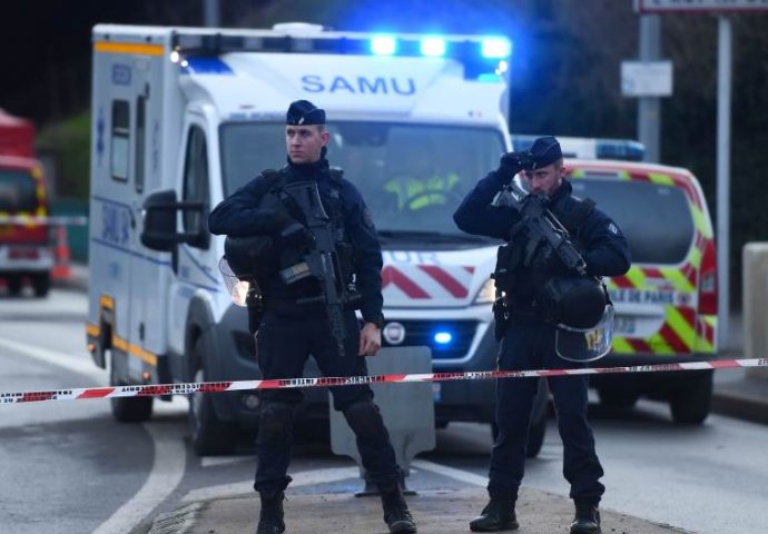 U Francuskoj uhapšeno sedam terorista, planirali napad