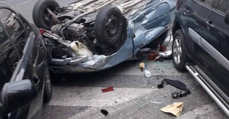 TEŠKA SAOBRAĆAJNA NESREĆA NA ULAZU U GRAD, AUTO SMRSKANO: Uviđaj u toku!