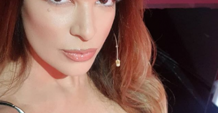 SANJA KUŽET OBUKLA DUGU HALJINU, A KADA SE OKRENULA SVE SE VIDJELO! Padale su vilice, NIJE MOGUĆE DA JE OVAKVA IZAŠLA!