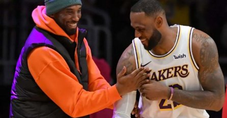 SMOGAO JE IPAK SNAGE DA MU NEŠTO OBEĆA LeBron James potpuno skrhan nakon odlaska Kobea: Uništen sam brate...