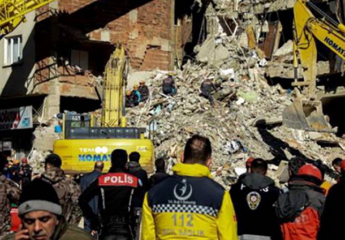 TLO OPET PODRHTAVALO Novi snažan zemljotres pogodio Tursku
