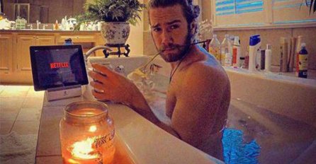 KAD MUŠKARCI IMITIRAJU FOTOGRAFIJE ŽENA NA DRUŠTVENIM MREŽAMA NASTANE HAOS: Sliku broj 5. ćete sanjati noćima, HIT!