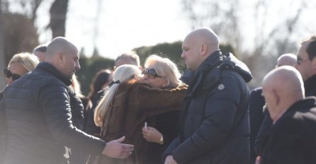 ILDA ŠAULIĆ NA GROBU NJENOG OCA NIJE MOGLA DA ZAUSTAVI SUZE, A SAD SE OGLASILA NJENA MAJKA GOCA: Potresna poruka odijeknula Srbijom!