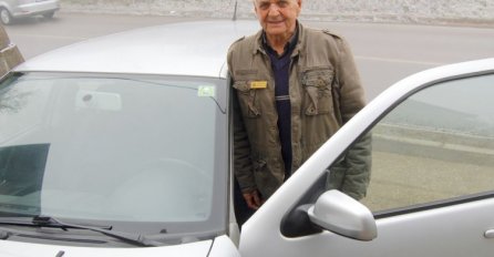 Mehmedalija Dušinović za volanom i u 82. godini: Vozio i Tita