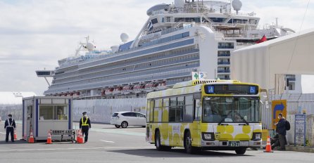 PREMINULO DVOJE LJUDI SA KRUZERA: 620 zaraženih putnika, od toga 29 u kritičnom stanju