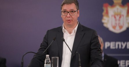 PANIKA, VUČIĆ STAO PRED KAMERE I OTKRIO IMA LI KORONA VIRUSA U SRBIJI: "Dragi građani, ovo morate znati..."