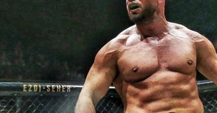 Policija ženi MMA borca htjela skinuti hidžab, pogledajte kako su se proveli (VIDEO)