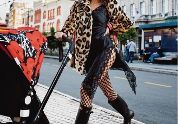 JELISAVETA ORAŠANIN UHVAĆENA U HOTELU SA DRUGIM MUŠKARCEM: ON samo u bademantilu, slika obilazi region, SVI GA DOBRO ZNATE