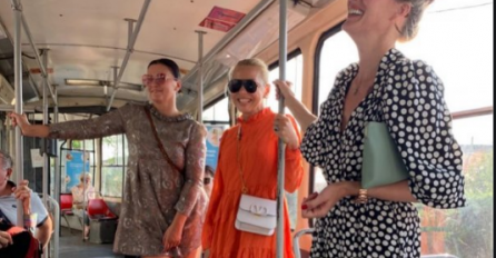 UŠLE SU OVAKVE U BEOGRADSKI TRAMVAJ, SVI PUTNICI GLEDALI SAMO U NJIH: Donji dio slike će vas ostaviti bez teksta!