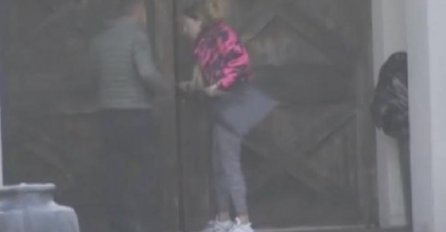 HAOS U ZADRUZI, LUNA BJEŽI, GAGI JOJ POMOGAO DA RAZVALI KAPIJU: Uslijedilo nešto NEOČEKIVANO!