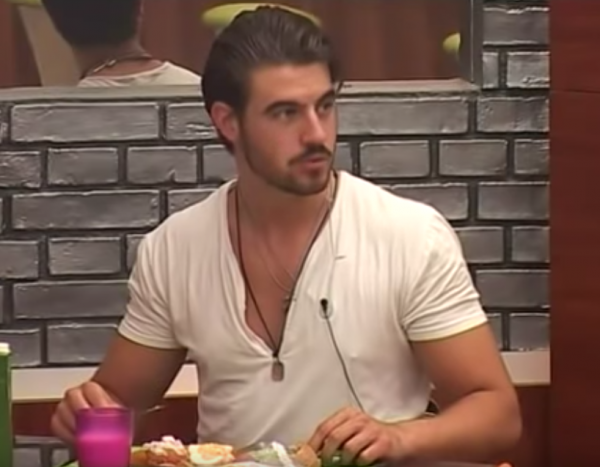 1941deeb3aba38e70b03928163a47876