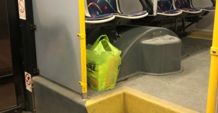 OVA SLIKA IZ AUTOBUSA RASTUŽILA JE SVE: Ako mislite da je vama dosadno u izolaciji, pogledajte ŠTA SE NJOJ DESILO (FOTO)
