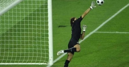 "KOŽA MU JE SIVA... NADAM SE" Legendarni golman je već BIO NA IVICI odlaska s ovog svijeta i - pobijedio!