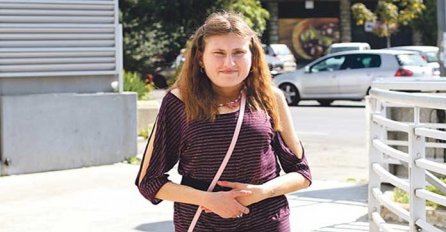 OVAKO DANAS IZGLEDAJU DIVNA I MARKO DNK Soraja joj je obećala operaciju, a zapravo se samo ovo promijenilo - ljudi je gledaju i NE VJERUJU (FOTO)