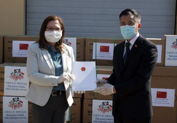 Stigao prvi kontigent kineske donacije u medicinskoj opremi