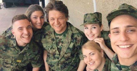 SLAVLJE U DOMU SRPSKOG GLUMCA: Čestitke pljušte sa svih strana, OBJAVIO LIJEPE VIJESTI