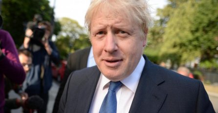 Boris Johnson u britanskom parlamentu govorio o Srebrenici (VIDEO)