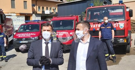 FADIL NOVALIĆ U POSJETI KONJICU:  U fokusu sastanak sa privrednicima, obišao i izolatorij i vatrogasce!