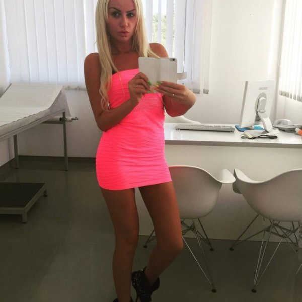 atina-ferari-e1438177879974