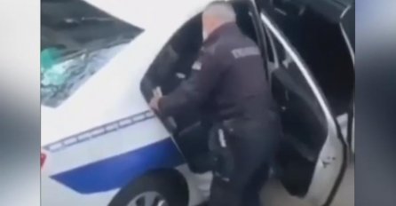 SNIMAK OBJAVLJEN VEČERAS ZGROZIO SRBIJU: Pogledajte šta policajac radi čovjeku u autu, HITNO SAOPŠTENJE MUP-A!