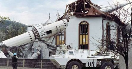 Od jučer razmišljam šta napisati za Ahmiće, a insan da ostane pametan i pri sebi...