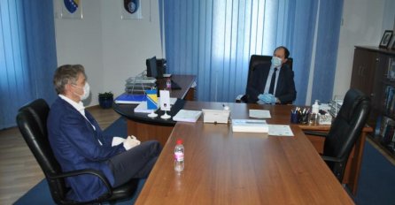 Nenadić: Slijedi nabavka zaštitne opreme za socijalne ustanove u KS