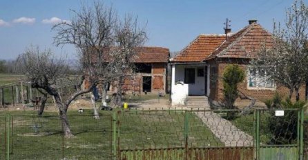 Žena zaražena koronom: Komšije u selu dolaze da me gledaju, kao majmuna