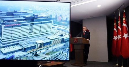 Erdogan u Istanbulu otvorio bolnicu površine milion kvadratnih metara