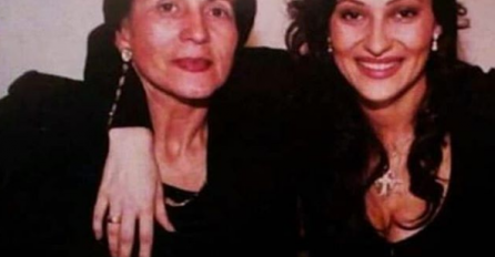 NAJVEĆA KUĆA U SELU, CECA ISKEŠIRALA OGROMNE PARE, PA SE POHVALILA: Ovdje joj žive roditelji, kad vidite slike neće vam biti DOBRO