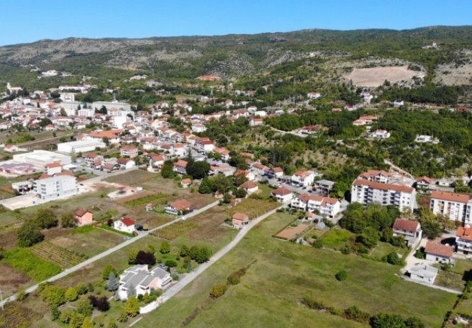 Grude: Otac prijetio saobraćajnom policajcu koji mu je kontrolisao sina