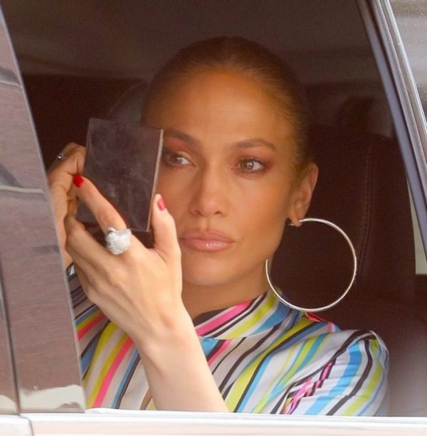 5b1f52032acb481ba0fbd5142325faf4-708x724