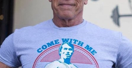 ARNOLDA SCHWARZENEGGERA SVI ZNAMO, A OVO JE NJEGOV SIN: Ne izlazi iz teretane, nabijen mišićima kao OTAC, KAD GA VIDITE NEĆE VAM BITI DOBRO
