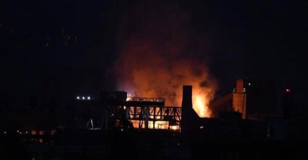 PROBLEM SA STRUJOM IZAZVAO POŽAR, VATRA BUKTI NA SVE STRANE: Građani uznemireni