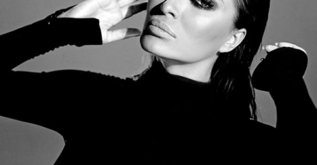 PROCURILA CECINA SLIKA IZ ARGENTINE, PJEVAČICA U DRONJCIMA I POTPUNO ZAPUŠTENA  Pogledajte s kim je bila (FOTO)