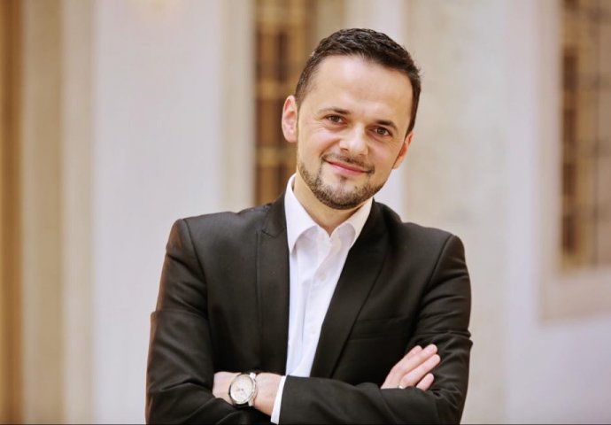Ef. Isaković za Novi.ba: Naši politički lideri ne smiju dozvoliti da njihovi postupci budu razlogom da ih hiljade šehida na Sudnjem Danu optuže za izdaju