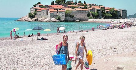 Crna Gora promijenila uslove za ulazak u zemlju