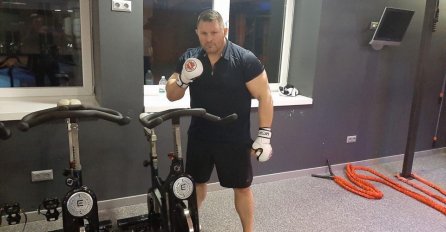 TRAMVAJI KREĆU SA RADOM, A DRUGE VRSTE POSLOVANJA I DJELATNOSTI JOŠ NE! KO JE OVDJE LUD I ŠTA I KO SE SVE KRIJE IZA SVEGA OVOGA ?!