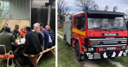 Korona-dernek i u Bosanskom Petrovcu: Načelnik okrenuo janje na ražnju, policija kaznila 11 osoba