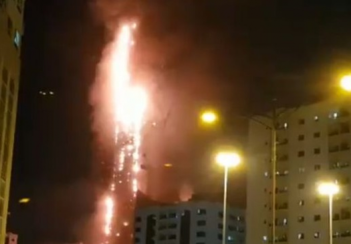 GRADOM KULJA GUSTI DIM! GORI JEDAN OD NAJVEĆIH NEBODERA NA SVIJETU: Evakuacija stanovništa u toku