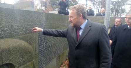 Propali twitt napad: Izetbegovićeve daidže su žrtve ustaškog režima