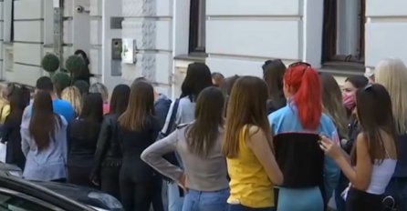 MUŠKARAC SA BEBOM ZGROZIO SRBIJU: Evo šta je uradio, JE LI MOGUĆE OVO?