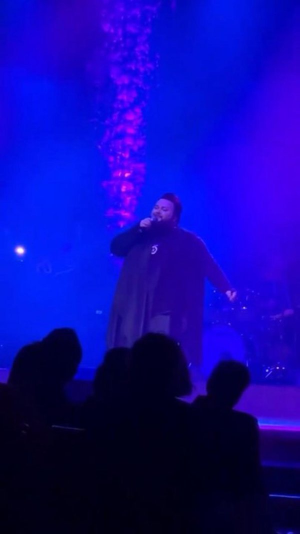 f805d3849184b8b955f7