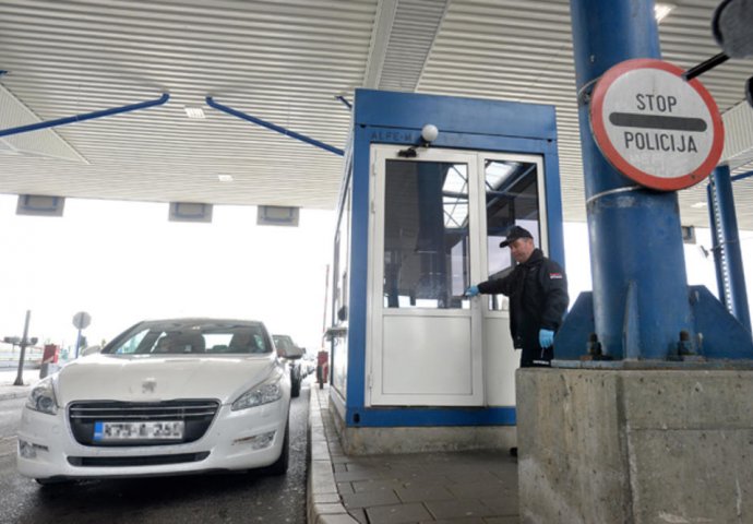 MOŽE LI SE NA MORE U JULU I AVGUSTU, KAD EVROPSKA UNIJA OTVARA GRANICE? Evo kakvi su planovi, hoće li propasti ljetovanje?